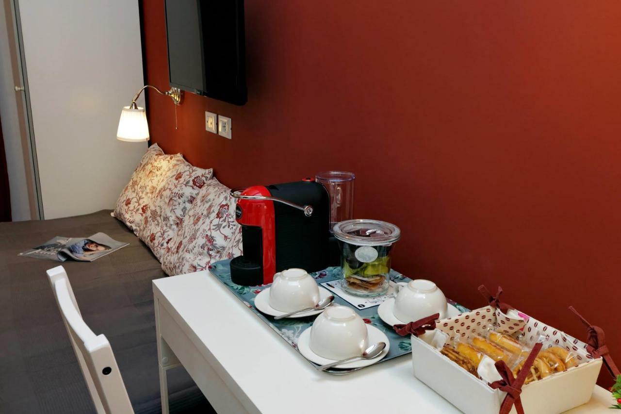 Hotel Domus Ponte Milvio à Rome Extérieur photo