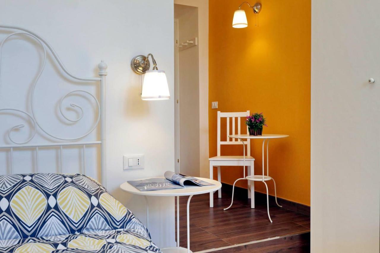 Hotel Domus Ponte Milvio à Rome Extérieur photo